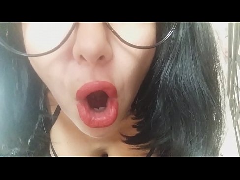 ❤️ Sthandwa, umama wakho ongamzali akakuvumeli ukuthi uye esikoleni namuhla... Ngikudinga kakhulu... ☑  kithi zu.com-porn-zog.ru